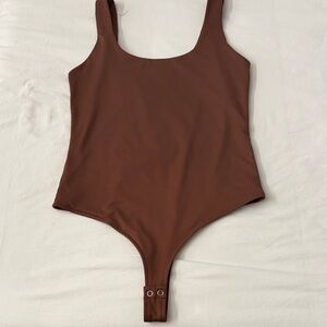 ReoRia Sleeveless Scoop Neck Double Lined Brown Bodysuit sz Medium